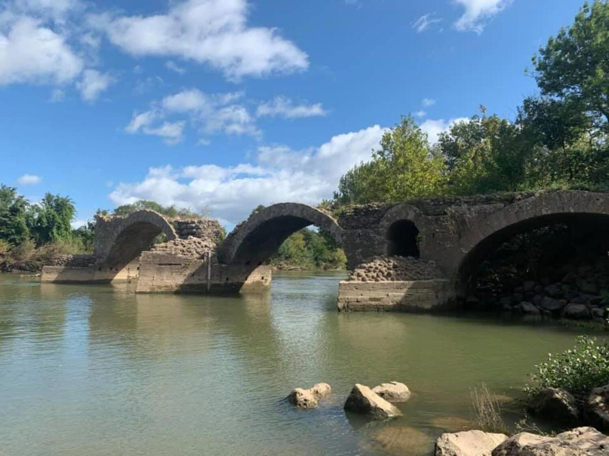 Charmant T2 Tout Confort Au Centre Du Village ! Florensac Kültér fotó